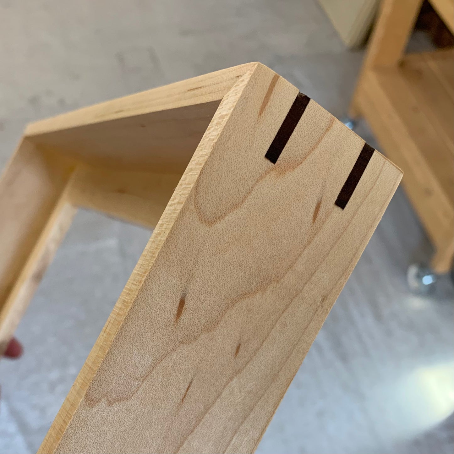 Maple Hardwood Floater Frame